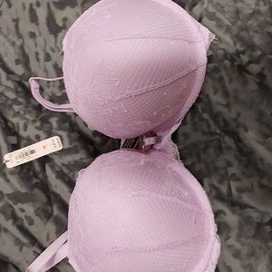 NWT Victoria's Secret Bombshell Plunge 36D Bra